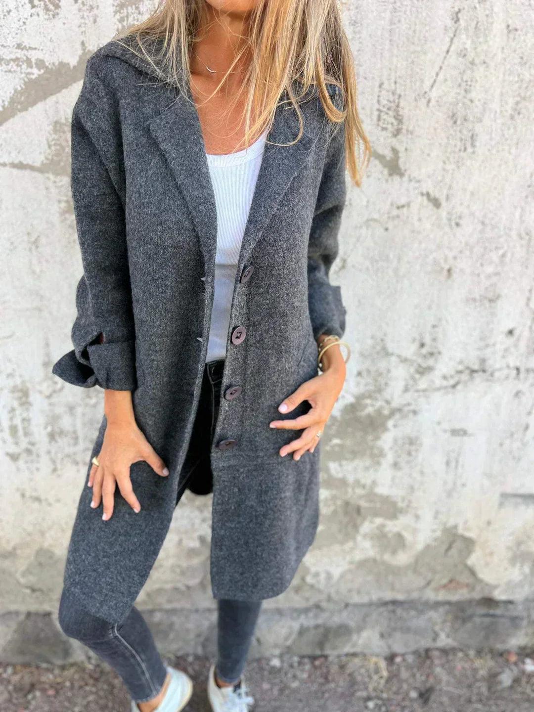 Bella – Buttoned Blazer Jacket